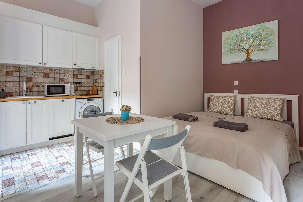 Goldcentral Apartments Akacfa Studios Budapest Ngoại thất bức ảnh